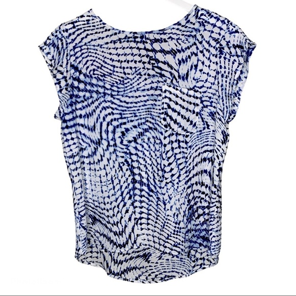 VIOLET & CLAIRE (Anthropologie) Mermaid Print Blouse With Cap Sleeves Blue Small - Picture 1 of 7